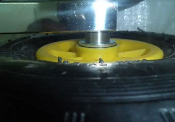 Транцеві колеса Технопарус КТ-3Н ус нержавійка посилені автомат