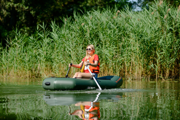 Надувний човен Kolibri К-190