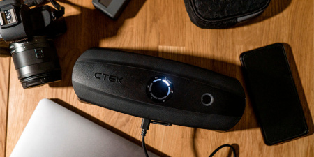 Зарядний пристрій CTEK CS FREE (40-462)