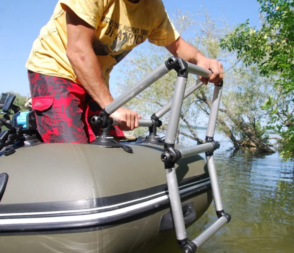 Сходи складні FASTEN з алюмінієвої труби 32 мм (Fl032) (01.11.002.01.04)