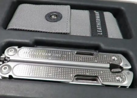 Мультитул Leatherman Free P4 (832642)