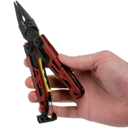 Мультитул Leatherman Signal Crimson (832745)