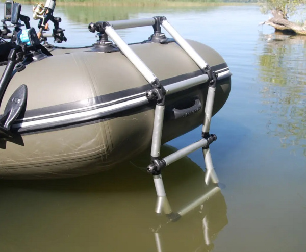 Сходи складні FASTEN з алюмінієвої труби 32 мм (Fl032) (01.11.002.01.04)