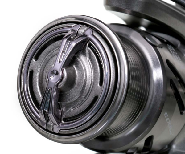 Котушка Flagman Helios