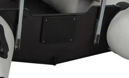 Накладка транцева зовнішня Kolibri пластикова