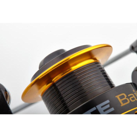 Котушка Salmo Elite Baitfeeder 8