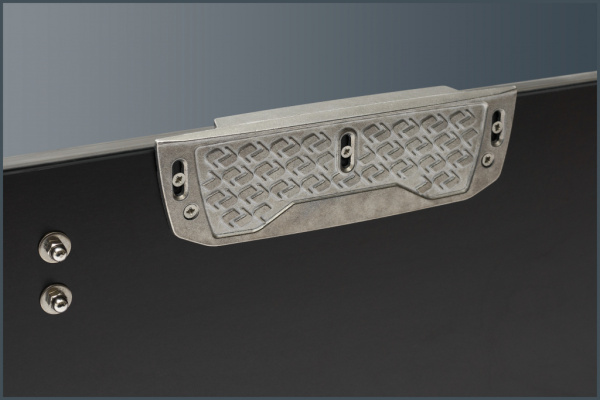 Накладка транцева внутрішня Kolibri металева (11.140.21)
